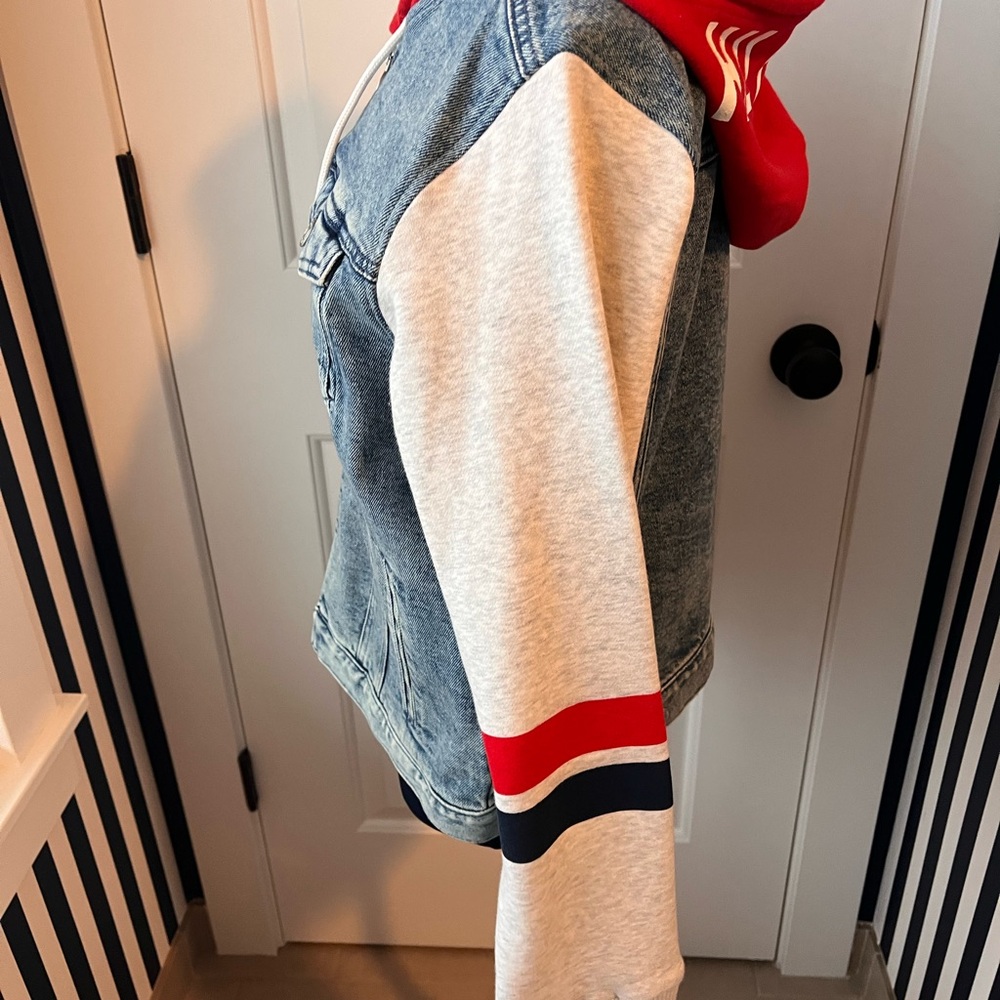 Denim and Red Hooded Tommy Hilfiger mixed media Jacket sz large BNWT - Picture 2 of 7